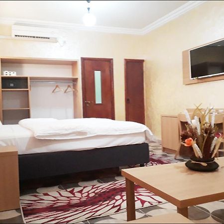 Hotel Takialt à Adrar Extérieur photo