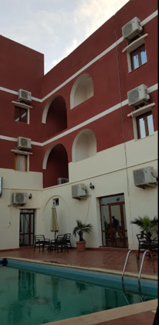 Hotel Takialt à Adrar Extérieur photo