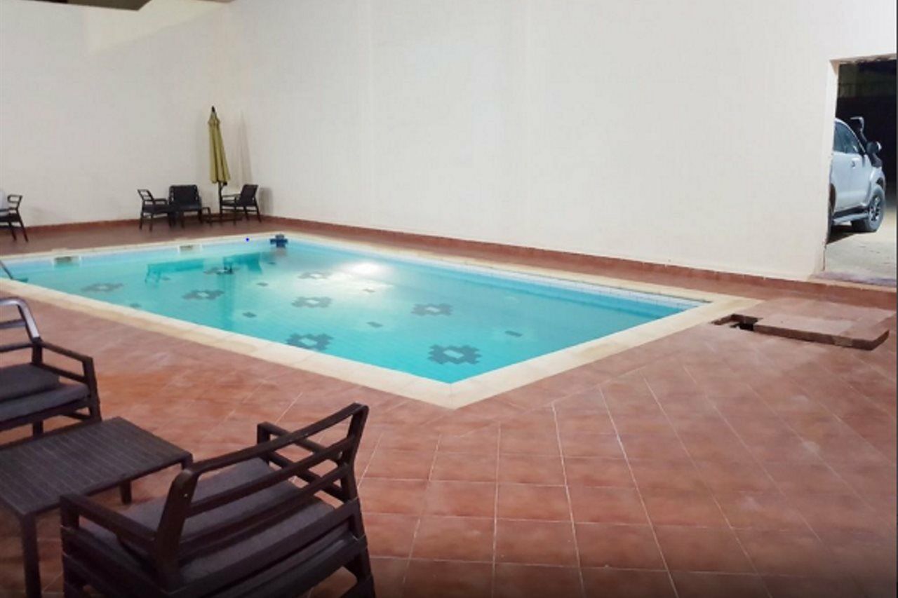 Hotel Takialt à Adrar Extérieur photo